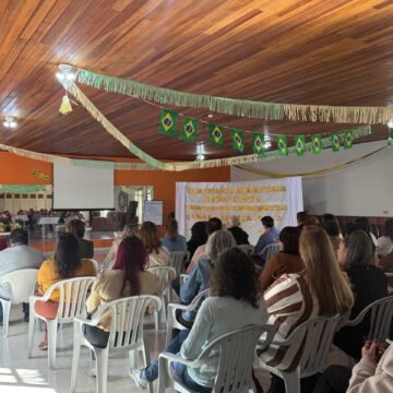 ea9022a2-a09d-4557-a756-6cb189a8088a Prefeitura oficializa diretores eleitos das escolas e CMEIs de Carambeí